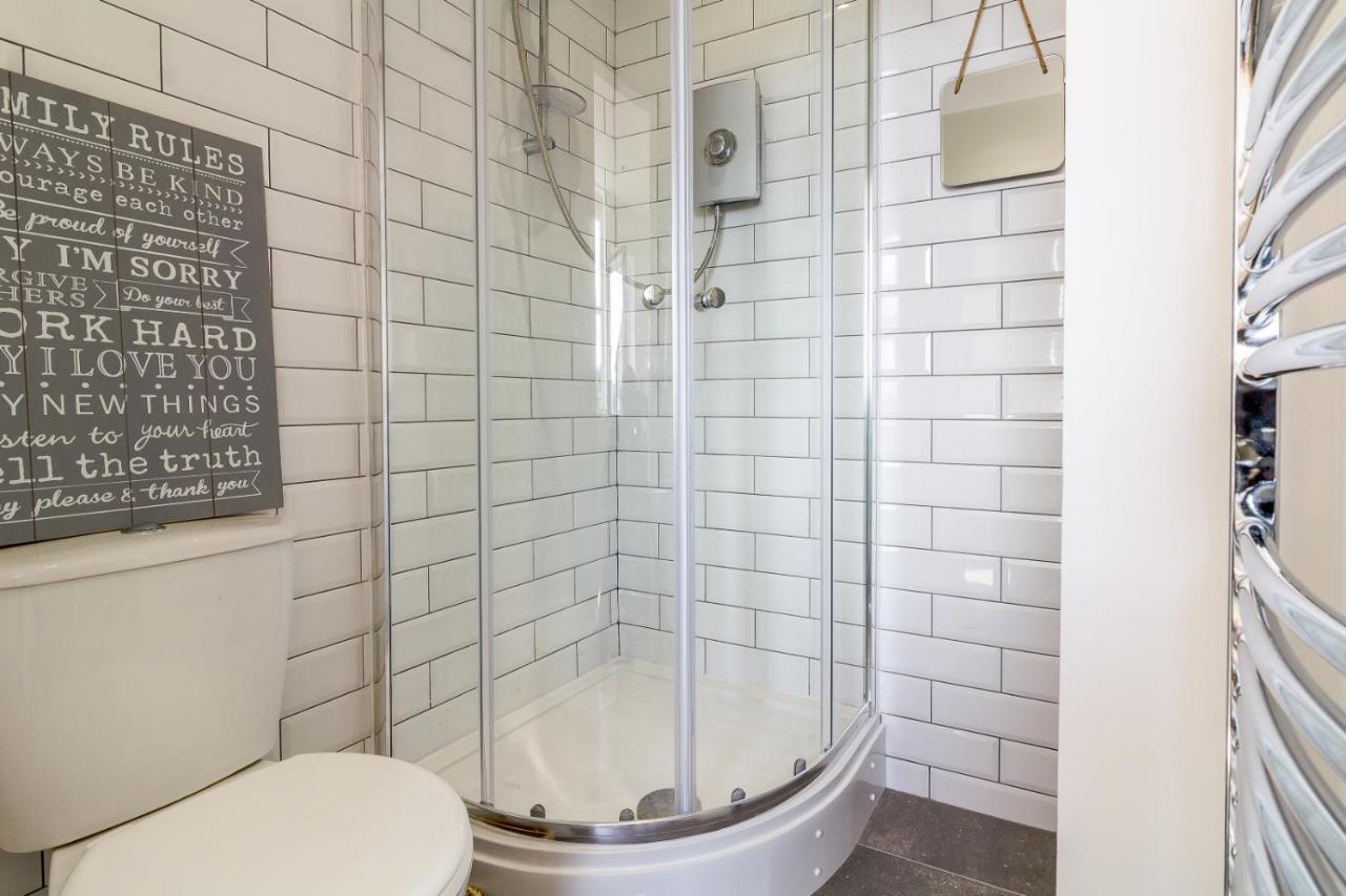 Beautiful 1 Bed Apartment In The Heart Of Matlock Matlock  Dış mekan fotoğraf
